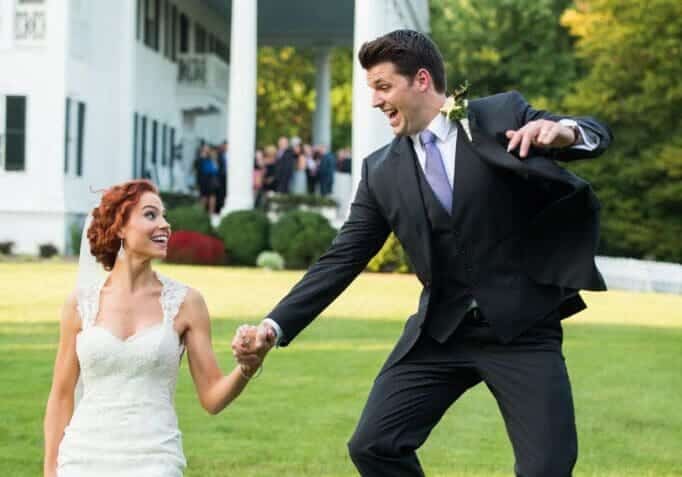 1462__9-12-14-Alisha-Cooley-Sean-Howe_Rosemont-Manor-Virginia-Wedding-Photographer-Rodney-Bailey-682x1024-landscape-1b5136bc8e314c463e389aaf3e56c8ca-