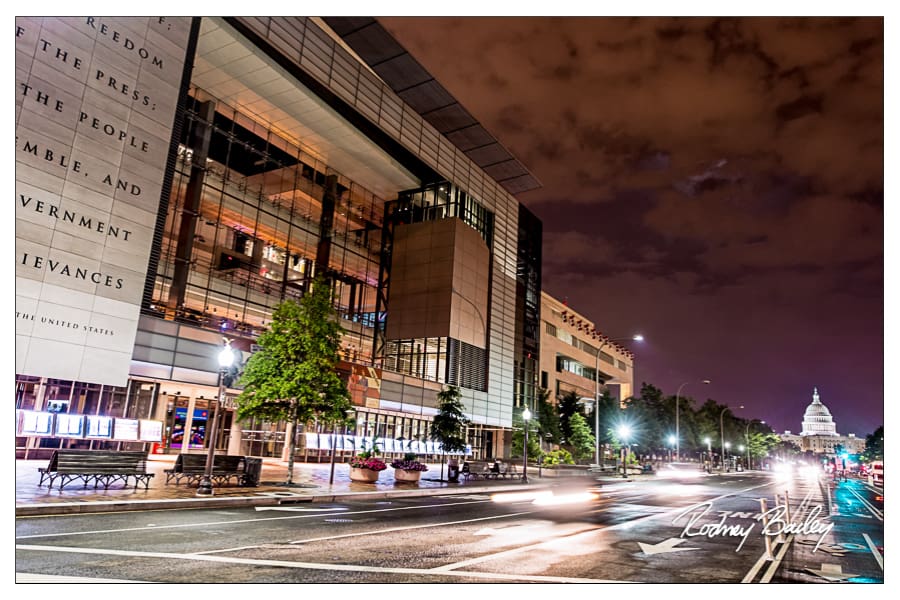 newseum-wedding-washington-dc-wedding-photographers-rodney-bailey_16 (1)