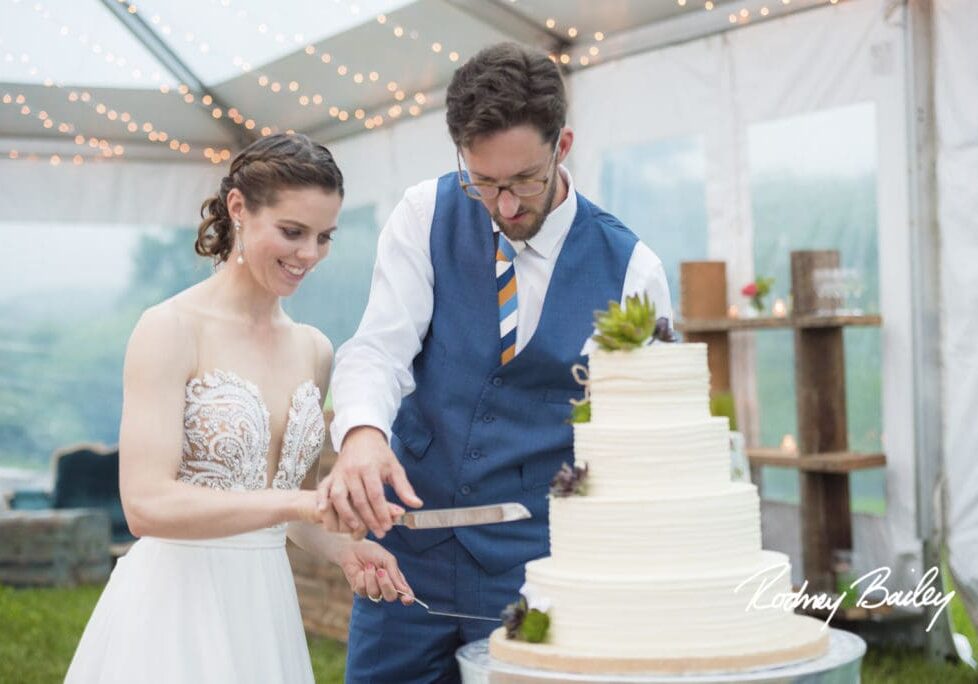 50_Maryland-Wedding-Photographers-Farm-Wedding-Photojournalism-by-Rodney-Bailey-MD-1024x684