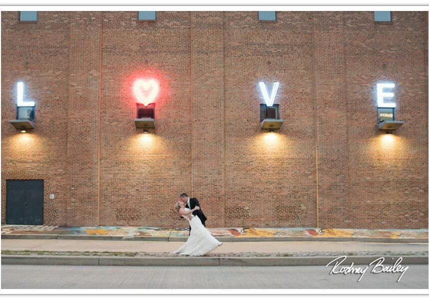 american-visionary-art-museum-baltimore-wedding-Baltimore-MD-venues-weddings-event-venue-wedding-photographer-baltimore-md-_014