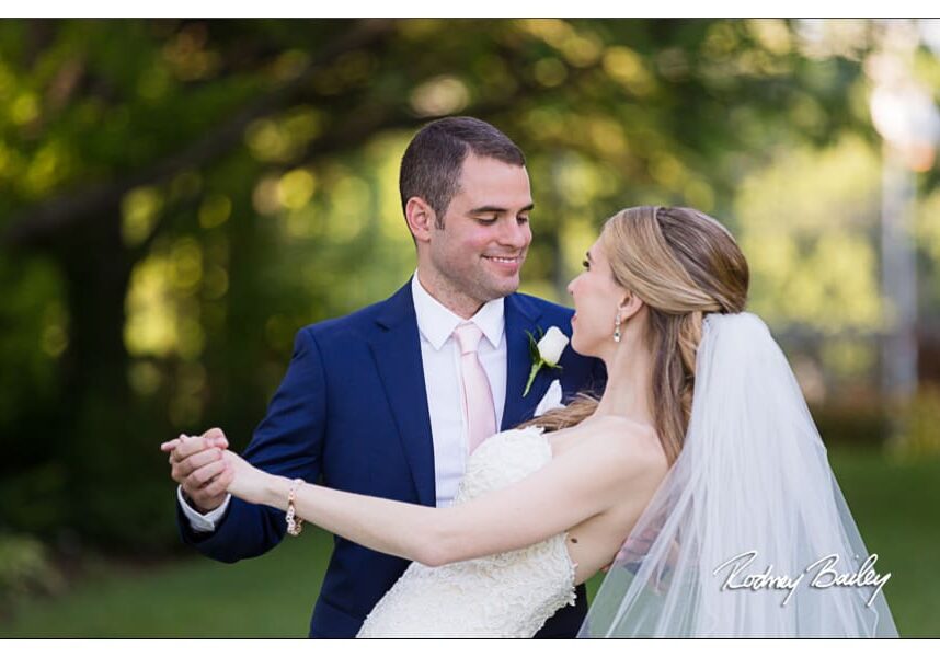 atrium-at-meadowlark-botanical-gardens-weddings-va-garden-wedding-photographers-rodney-bailey-photography_01